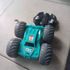 Double-Sided Remote Control Stunt Car – Kids RC Toy Car for Stunts, Flips, Driving & Indoor or Outdoor Play