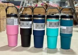 890ML Insulated Vacuum Mug – Large-Capacity Travel Mug for Hot & Cold Drinks, Office, Travel & Everyday Use