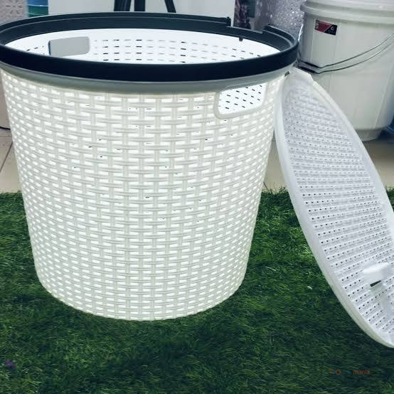 Round Laundry Basket with Lid – Clothes Storage & Laundry Hamper