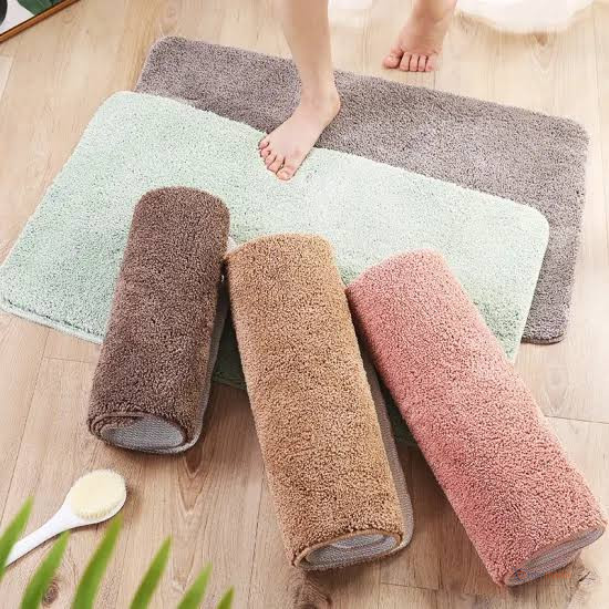 Fluffy Anti-Slip Absorbent Mat – Soft, Plush Floor Mat for Bathroom, Bedroom & Home
