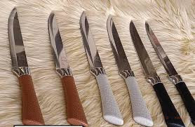 Feng Knife Set 8 Pieces – Practical Kitchen Knife Set for Everyday Food Preparation