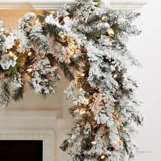 2.7M Christmas Snow Flocked Garland with 10M Lights – White Snowy Christmas Decoration